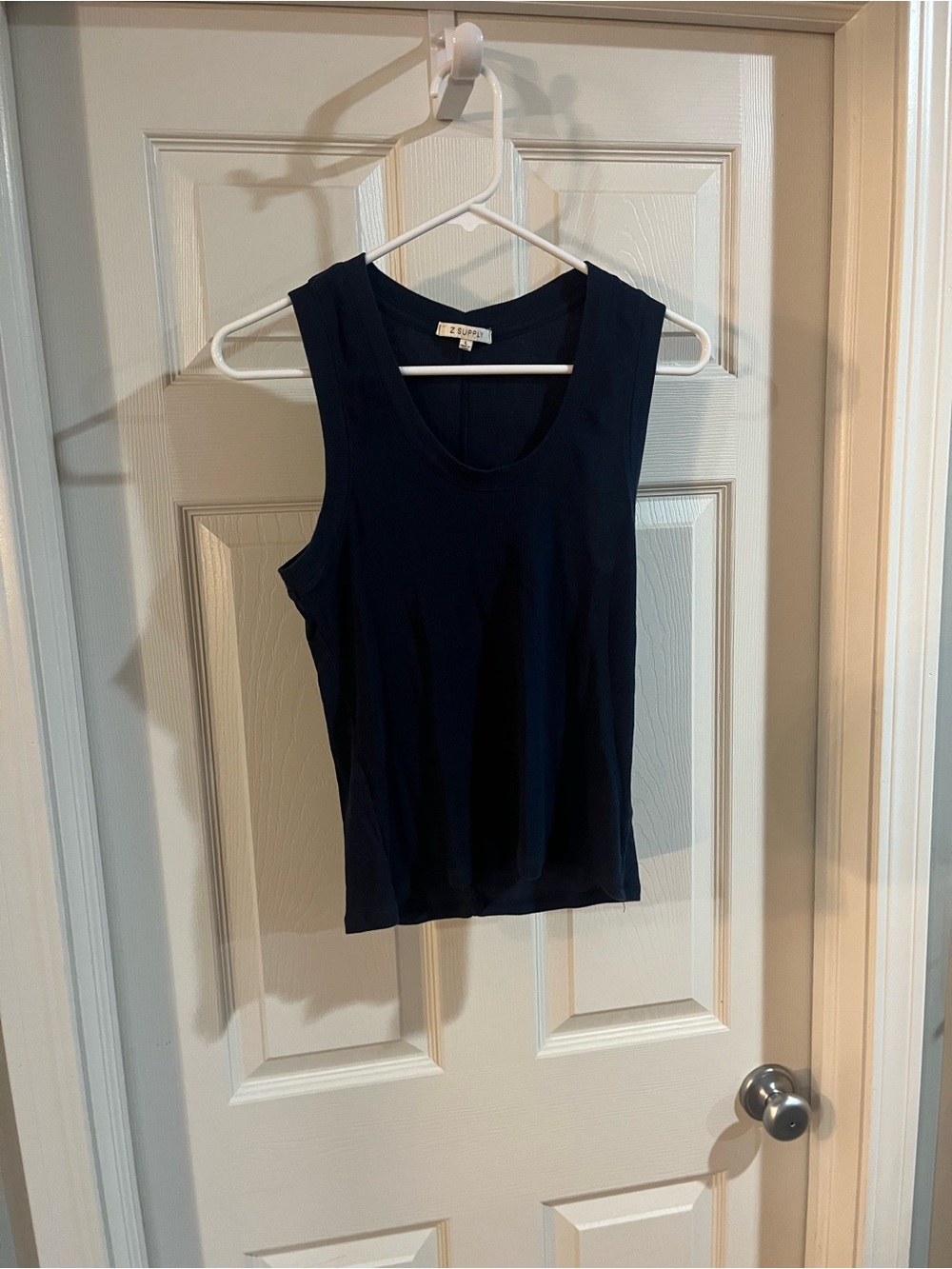 Z Supply Navy Sleeveless Scoop Neck Tank